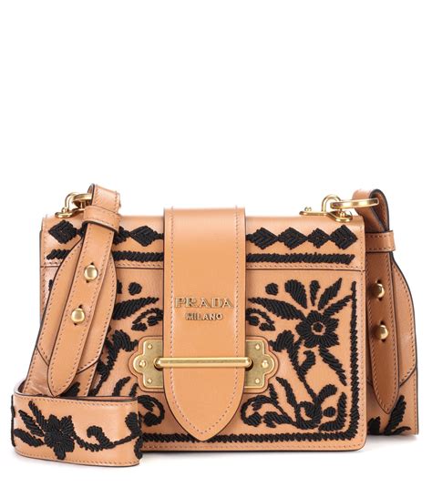 prada handtas bruin|prada cahier bag.